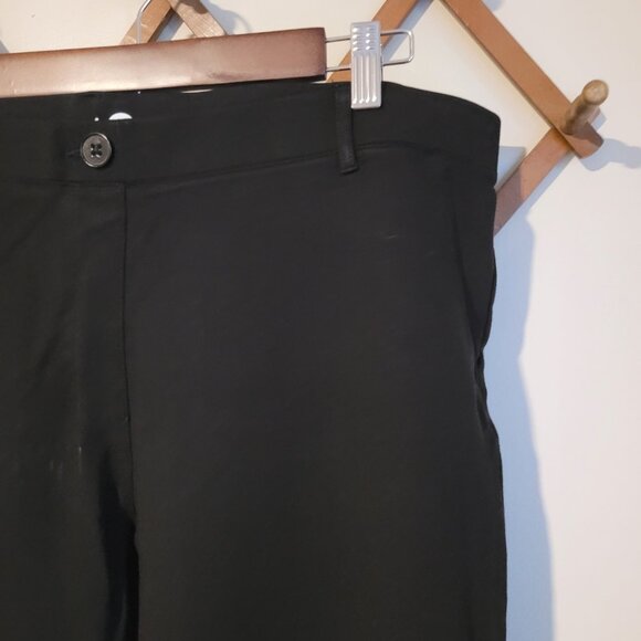 BetaBrand Black Ponte Straight Leg Pants SZ 2X Petite - Picture 2 of 4